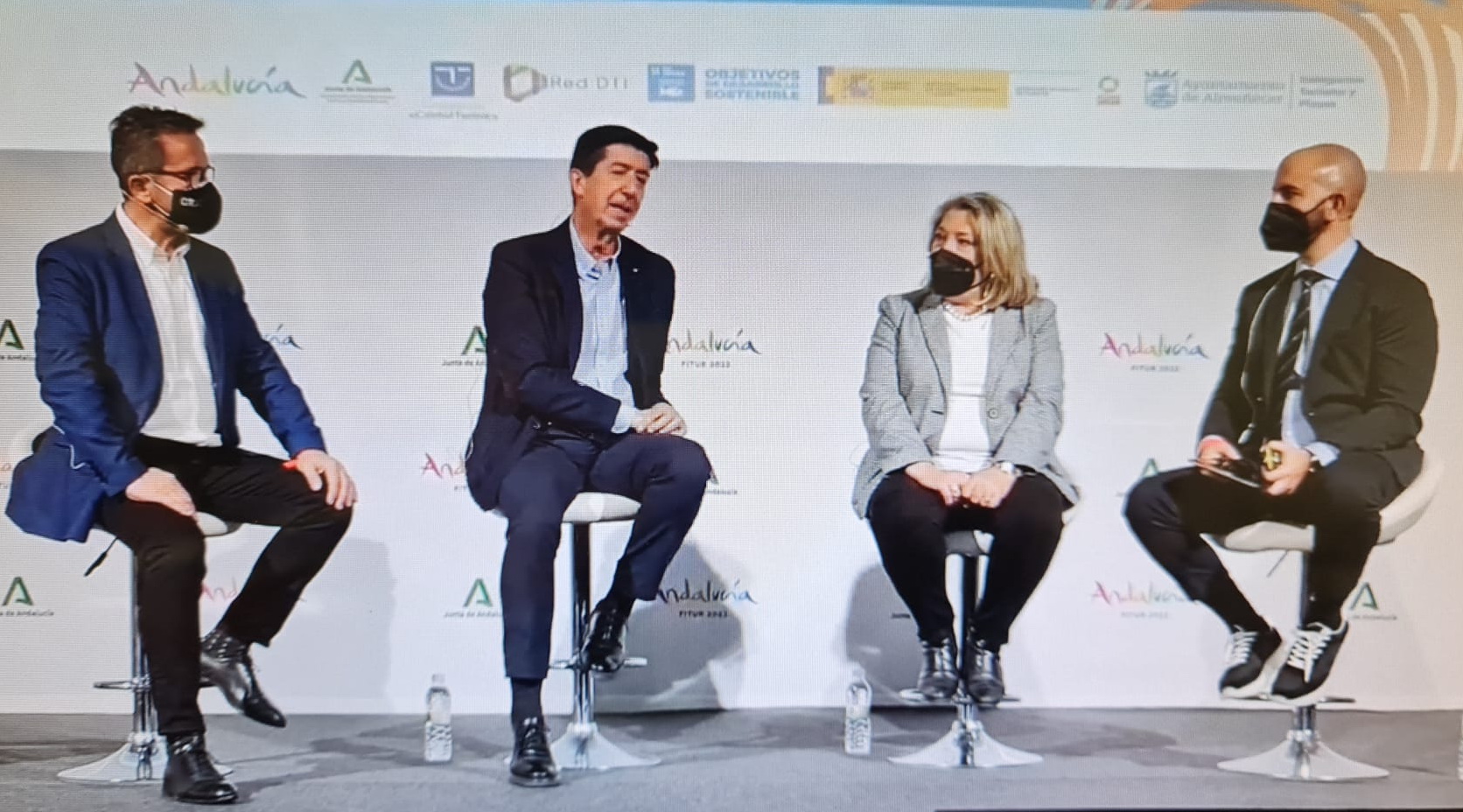 Juan Marín participa en la presentación del Plan de Sostenibilidad Turística ‘Parque Azul de Vida Submarina’ de Almuñécar.